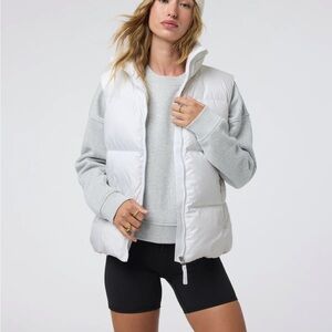Vuori White Hillside Down Puffer Vest, new with tags